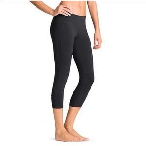 Athleta Cropped Ruched Leggings